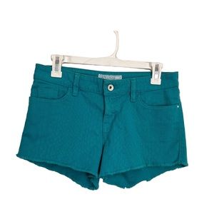GUESS Low Rise Teal Leopard Print Frayed Bottom Jean Shorts Sz 28